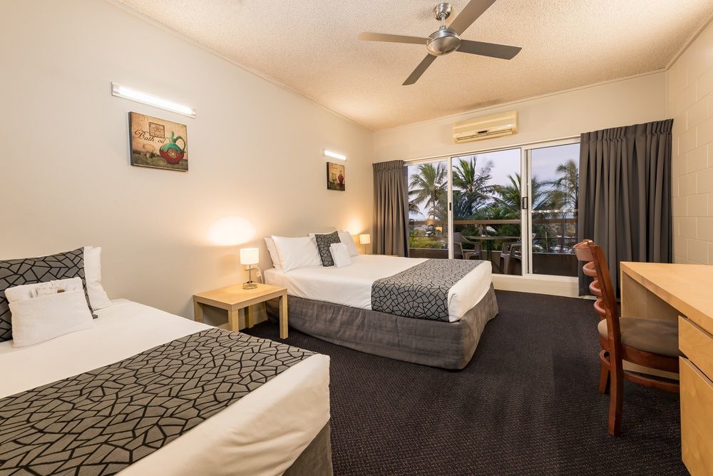 Camelot Motel Gladstone Luaran gambar