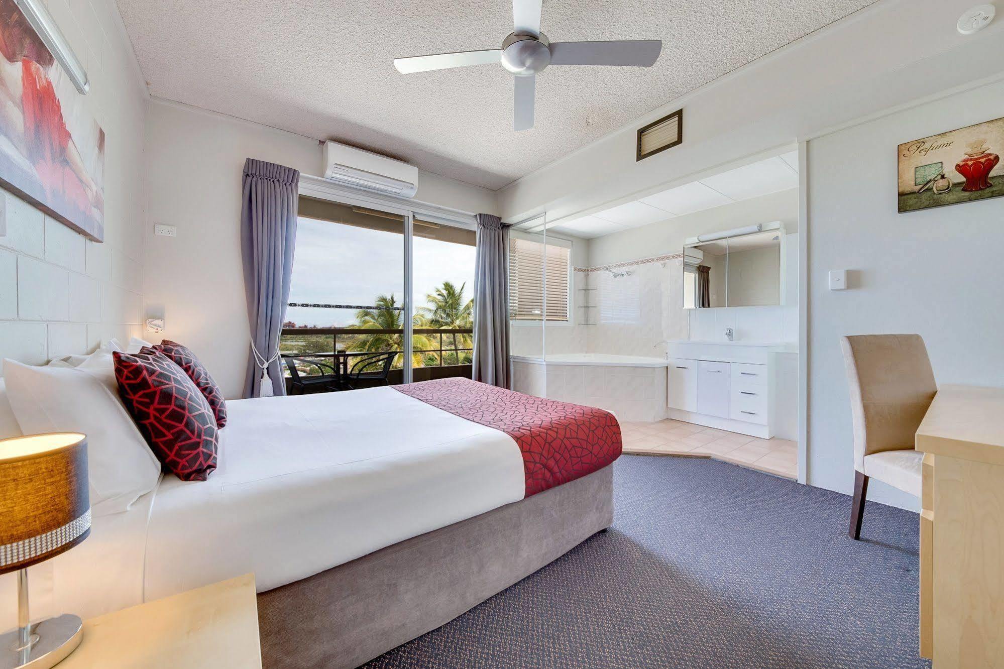 Camelot Motel Gladstone Luaran gambar