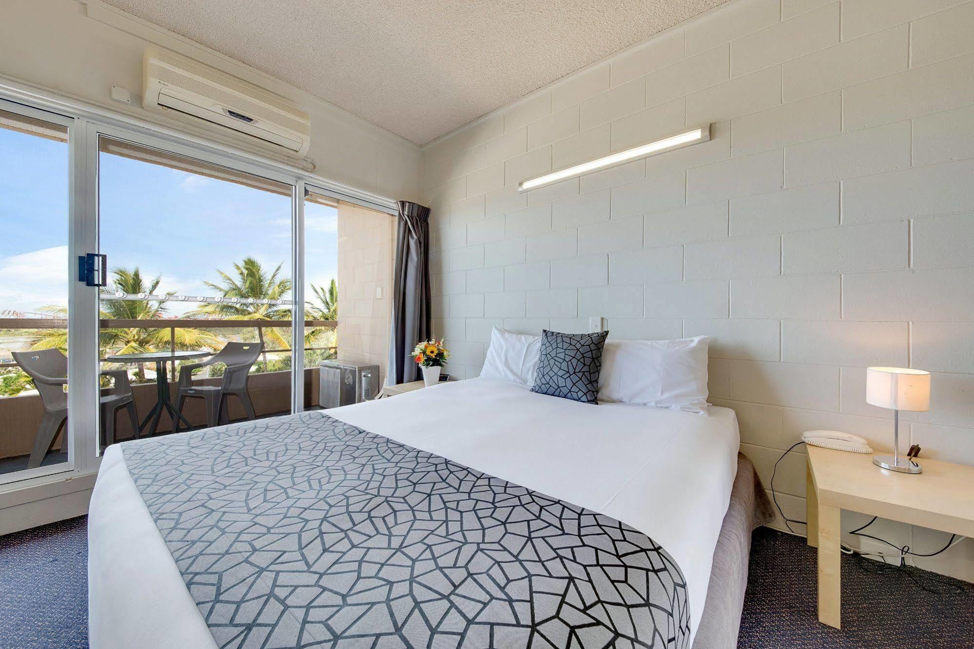 Camelot Motel Gladstone Luaran gambar