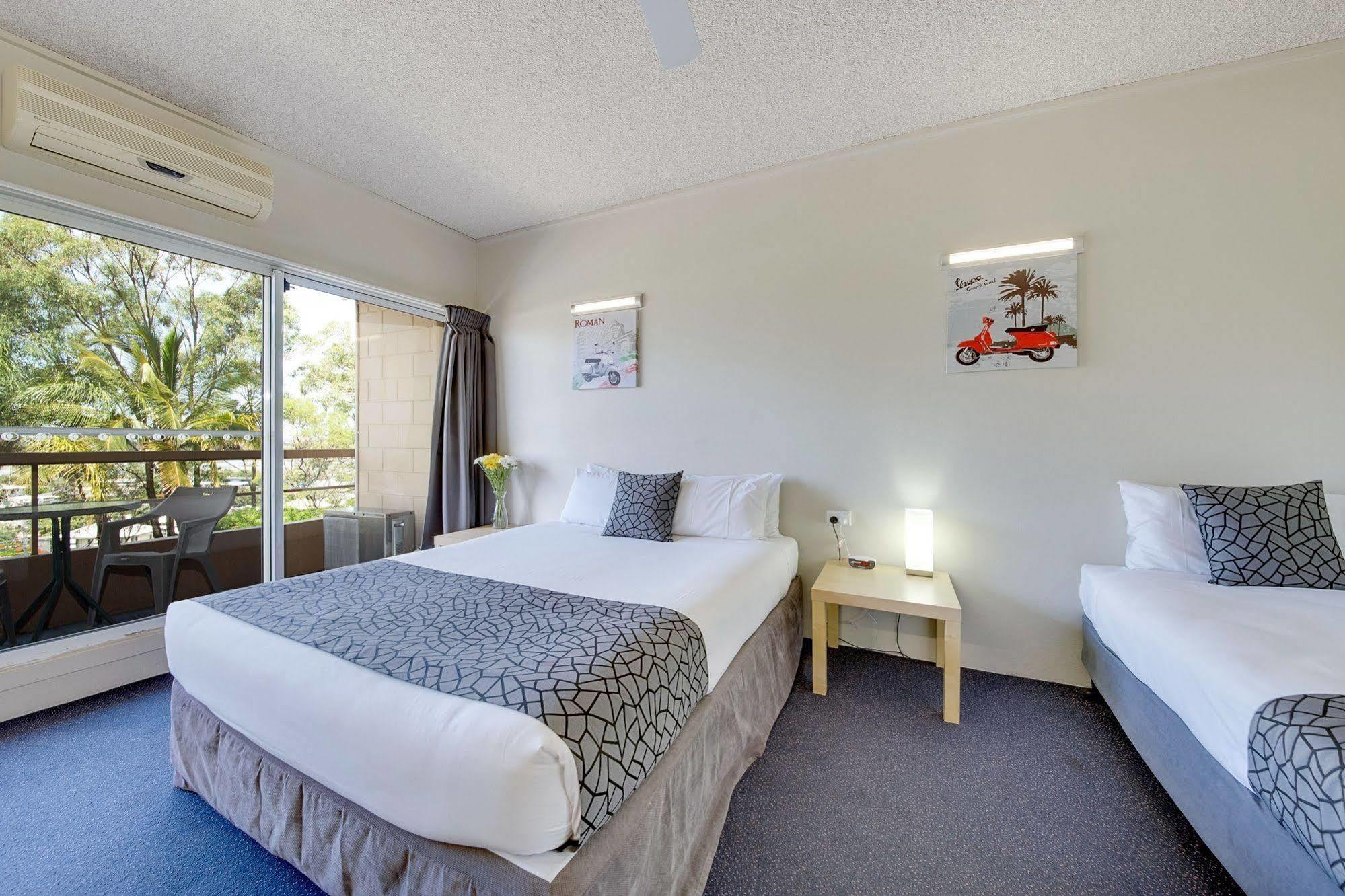 Camelot Motel Gladstone Luaran gambar